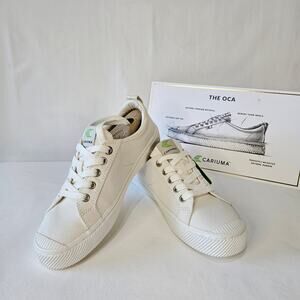Cariuma OCA Low White Canvas Sneaker 8.5W 7M